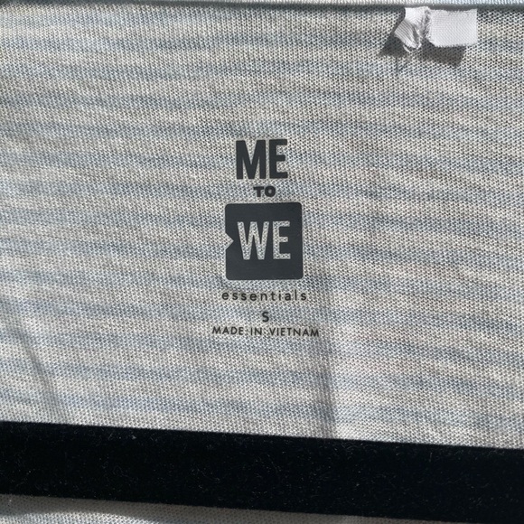 Blue and white striped crop top - Picture 6 of 6